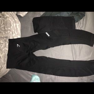 Gym shark leggings